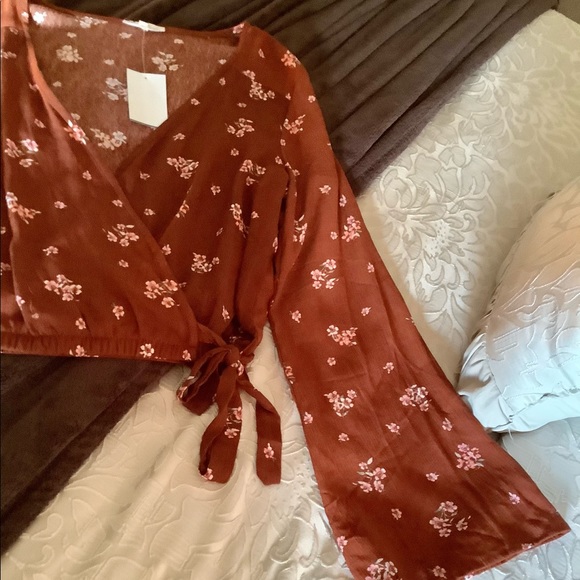 Surplice Wrap Bell Sleeve Crop Top - Picture 2 of 10